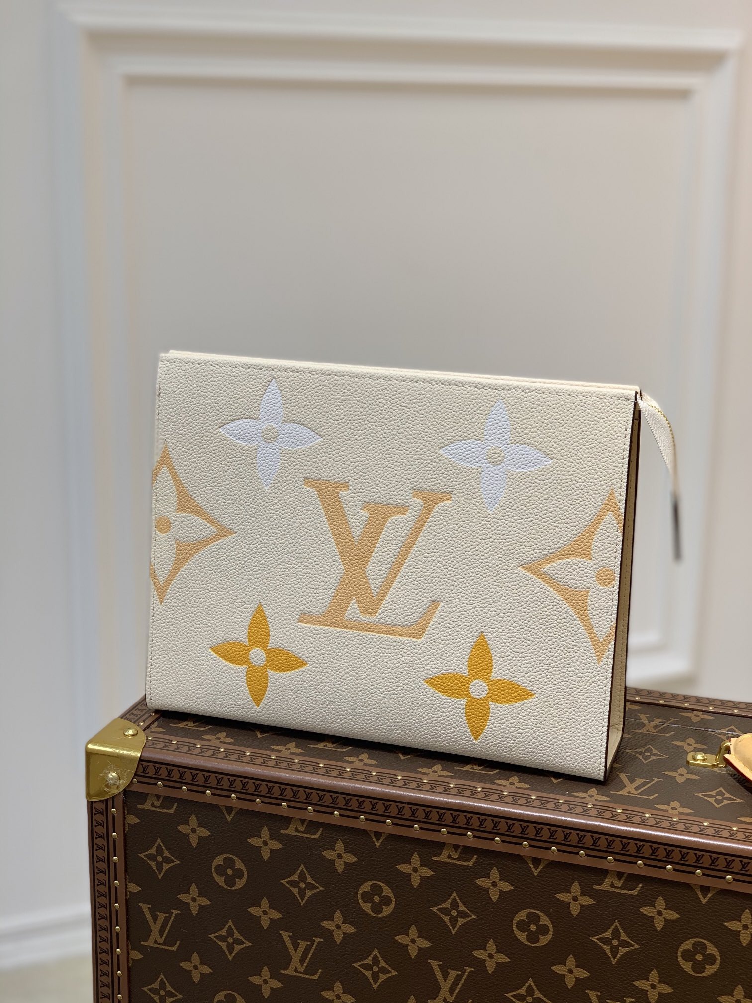 Louis Vuitton Toiletry P